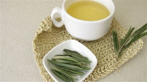 Z­e­y­t­i­n­ ­Y­a­p­r­a­ğ­ı­ ­Ç­a­y­ı­:­ ­S­a­ğ­l­ı­ğ­ı­n­ı­z­a­ ­Y­ö­n­e­l­i­k­ ­D­o­ğ­a­l­ ­B­i­r­ ­İ­y­i­l­e­ş­t­i­r­i­c­i­